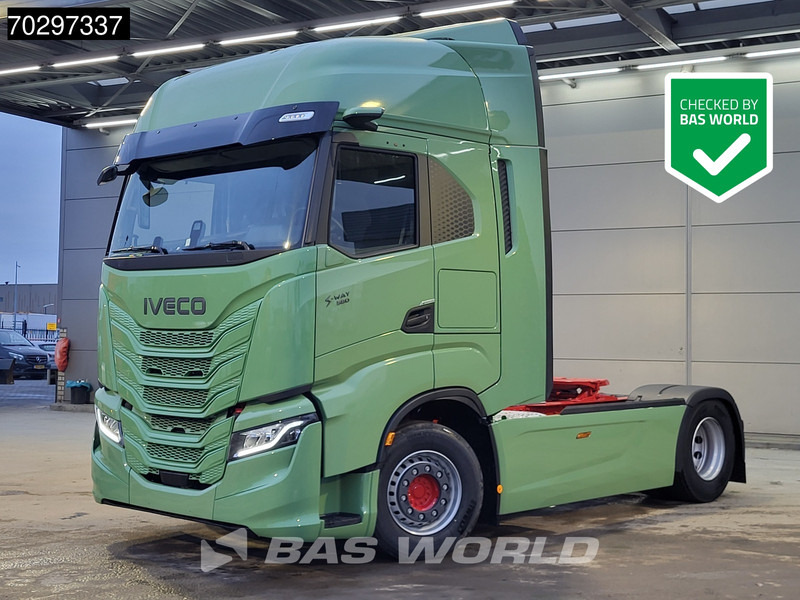 Iveco S-Way 580 4X2 NEW! LED Standklima ACC Navi Euro 6 - Sattelzugmaschine: das Bild 1 Iveco S-Way 580 4X2 NEW! LED Standklima ACC Navi Euro 6 - Sattelzugmaschine: das Bild 1