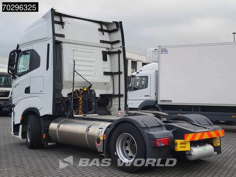 Iveco S-Way S-Way 4X2 LNG Retarder 2X Tanks - Sattelzugmaschine: das Bild 5 Iveco S-Way S-Way 4X2 LNG Retarder 2X Tanks - Sattelzugmaschine: das Bild 5