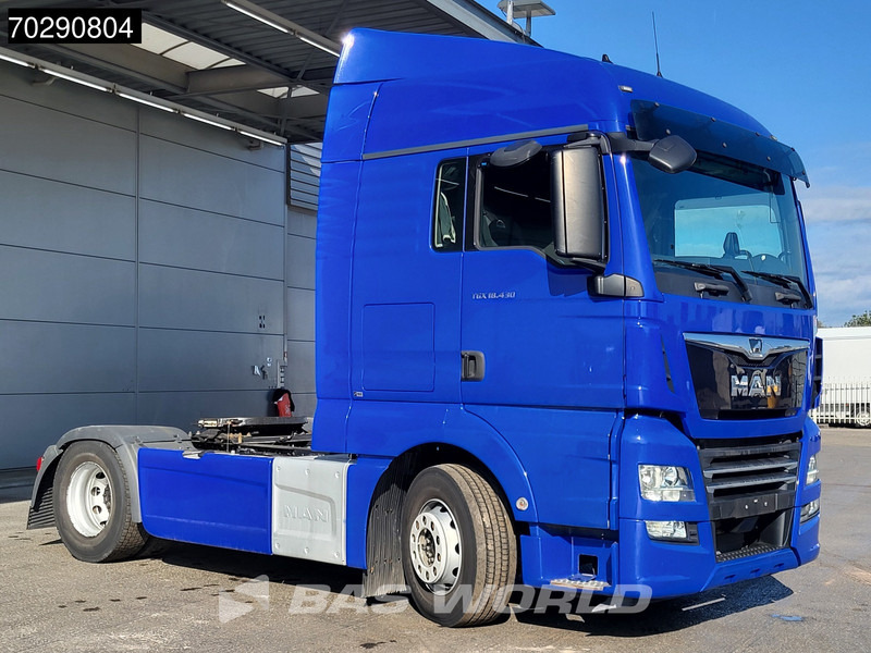 MAN TGX 18.430 4X2 XLX Retarder 2xTanks ACC Xenon Euro 6 - Sattelzugmaschine: das Bild 3 MAN TGX 18.430 4X2 XLX Retarder 2xTanks ACC Xenon Euro 6 - Sattelzugmaschine: das Bild 3