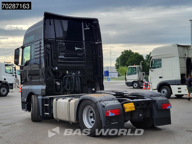 MAN TGX 18.470 4X2 XXL Retarder 2x Tanks Standklima ACC Navi Euro 6 - Sattelzugmaschine: das Bild 2 MAN TGX 18.470 4X2 XXL Retarder 2x Tanks Standklima ACC Navi Euro 6 - Sattelzugmaschine: das Bild 2