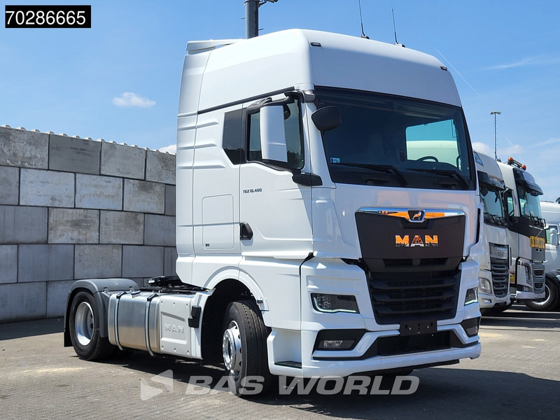 MAN TGX 18.480 4X2 NEW! GX LED 2x Tanks Standklima ACC Euro 6 - Sattelzugmaschine: das Bild 3 MAN TGX 18.480 4X2 NEW! GX LED 2x Tanks Standklima ACC Euro 6 - Sattelzugmaschine: das Bild 3