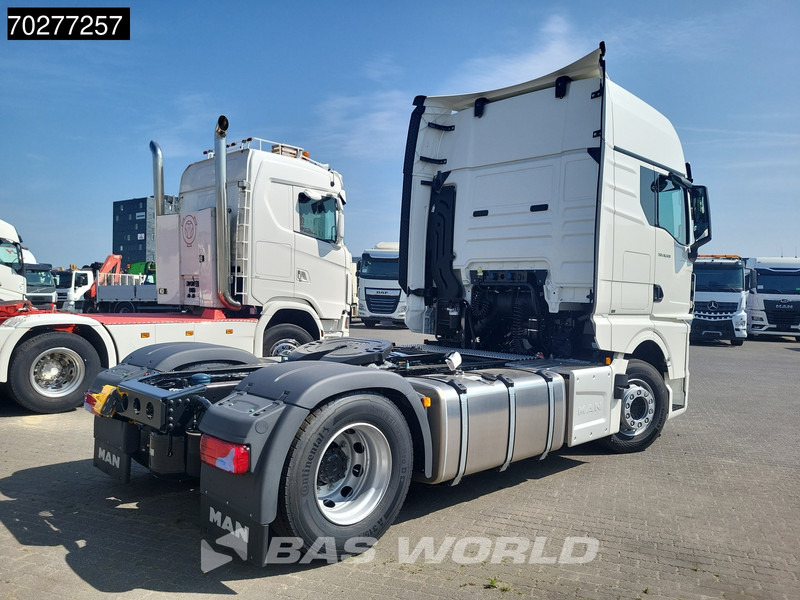 MAN TGX 18.520 4X2 NEW! GX Retarder 2x Tanks Standklima ACC - Sattelzugmaschine: das Bild 5 MAN TGX 18.520 4X2 NEW! GX Retarder 2x Tanks Standklima ACC - Sattelzugmaschine: das Bild 5