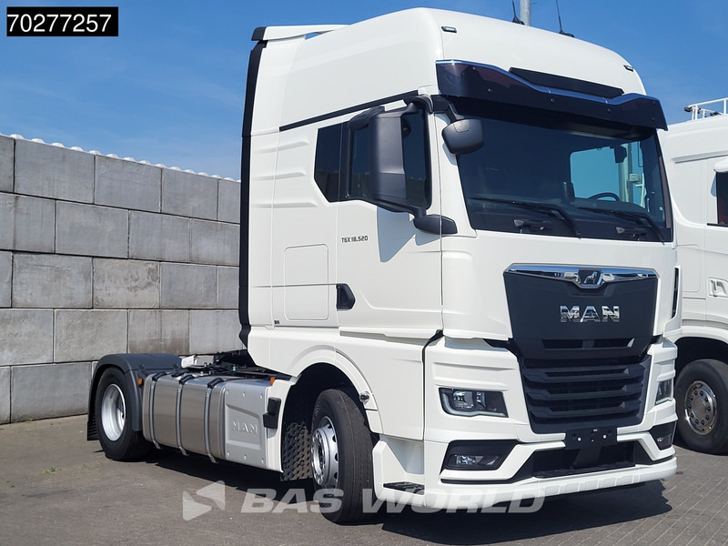 MAN TGX 18.520 4X2 NEW! GX Retarder 2x Tanks Standklima ACC - Sattelzugmaschine: das Bild 3 MAN TGX 18.520 4X2 NEW! GX Retarder 2x Tanks Standklima ACC - Sattelzugmaschine: das Bild 3