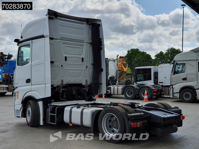 Mercedes-Benz Actros 1842 4X2 Mega GigaSpace Retarder Mirrorcam - Sattelzugmaschine: das Bild 2 Mercedes-Benz Actros 1842 4X2 Mega GigaSpace Retarder Mirrorcam - Sattelzugmaschine: das Bild 2