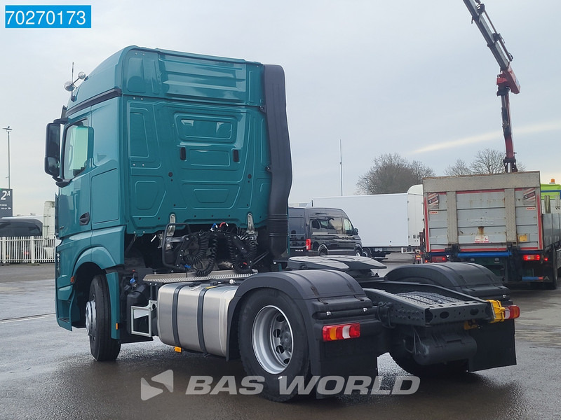 Mercedes-Benz Actros 1842 4X2 NEW! StreamSpace - Sattelzugmaschine: das Bild 2 Mercedes-Benz Actros 1842 4X2 NEW! StreamSpace - Sattelzugmaschine: das Bild 2