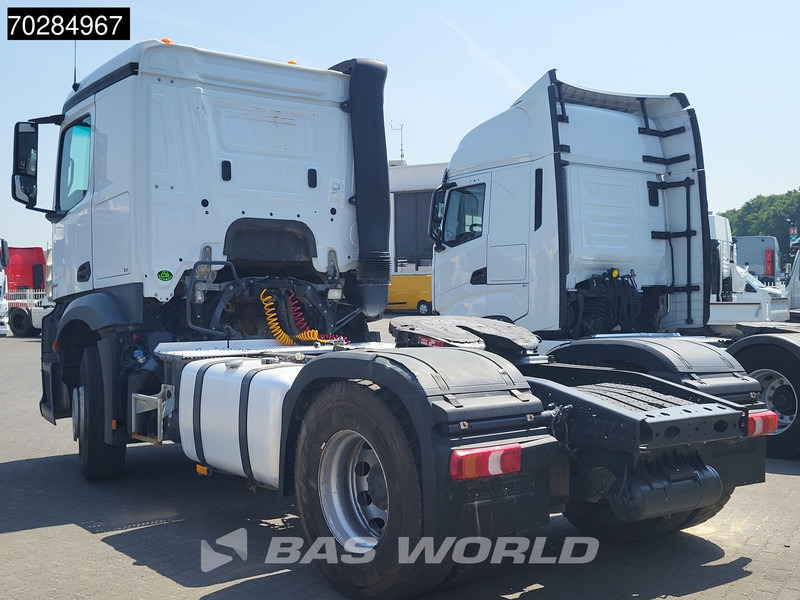 Mercedes-Benz Actros 1845 4X2 ClassisSpace PTO Retarder - Sattelzugmaschine: das Bild 2 Mercedes-Benz Actros 1845 4X2 ClassisSpace PTO Retarder - Sattelzugmaschine: das Bild 2