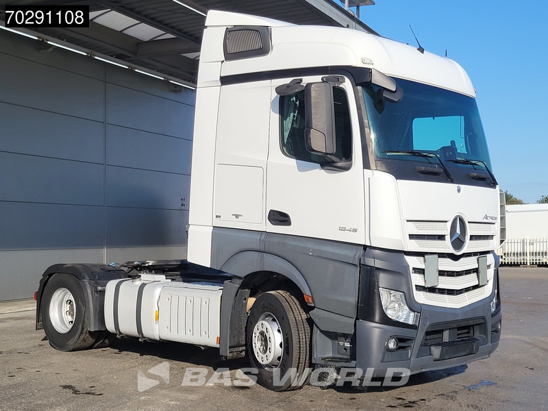 Mercedes-Benz Actros 1845 4X2 StreamSpace Retarder 2xTanks Euro 6 - Sattelzugmaschine: das Bild 3 Mercedes-Benz Actros 1845 4X2 StreamSpace Retarder 2xTanks Euro 6 - Sattelzugmaschine: das Bild 3