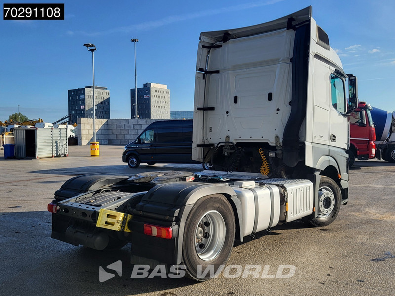 Mercedes-Benz Actros 1845 4X2 StreamSpace Retarder 2xTanks Euro 6 - Sattelzugmaschine: das Bild 5 Mercedes-Benz Actros 1845 4X2 StreamSpace Retarder 2xTanks Euro 6 - Sattelzugmaschine: das Bild 5