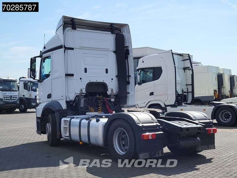 Mercedes-Benz Actros 1845 4X2 StreamSpace Retarder ADR Euro 6 - Sattelzugmaschine: das Bild 2 Mercedes-Benz Actros 1845 4X2 StreamSpace Retarder ADR Euro 6 - Sattelzugmaschine: das Bild 2