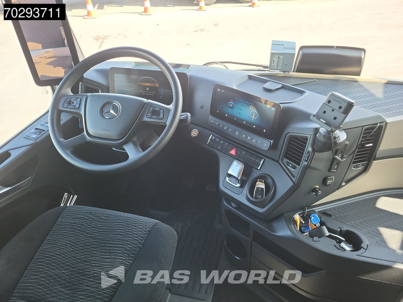 Sattelzugmaschine Mercedes-Benz Actros 1848 4X2 BigSpace Retarder 2x Tanks Standairco MirrorCam Navi ACC Euro 6: das Bild 16
