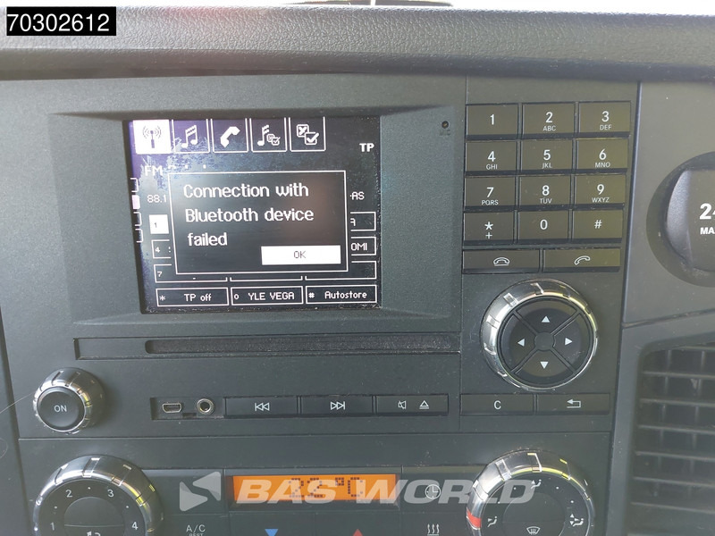 Sattelzugmaschine Mercedes-Benz Actros 1848 4X2 Mega GigaSpace 2x Tanks: das Bild 19 Sattelzugmaschine Mercedes-Benz Actros 1848 4X2 Mega GigaSpace 2x Tanks: das Bild 19