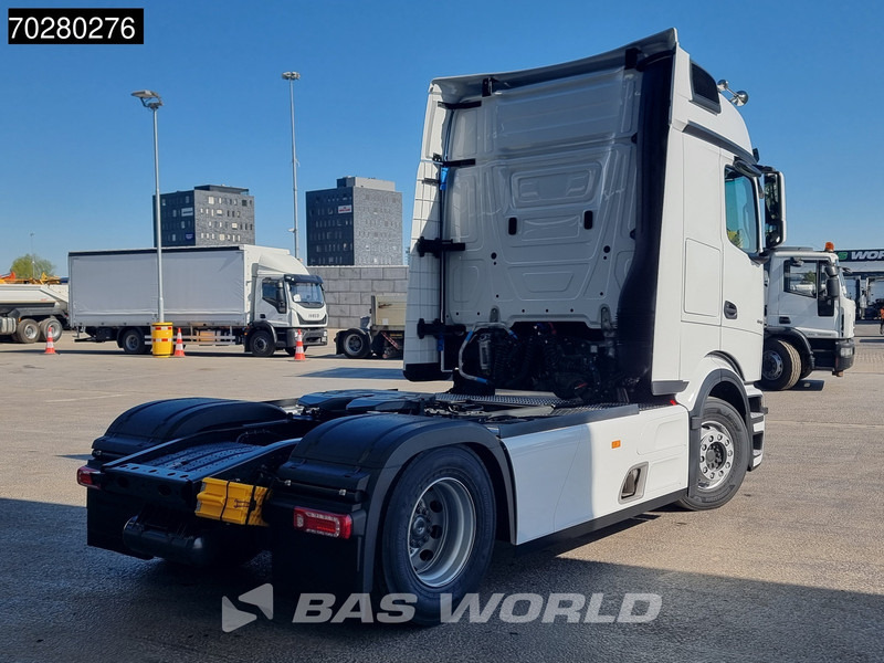 Mercedes-Benz Actros 1848 Actros 4X2 NEW! ProCabin-Big 2x Tanks Standklima Navi SmartTacho2 - Sattelzugmaschine: das Bild 5 Mercedes-Benz Actros 1848 Actros 4X2 NEW! ProCabin-Big 2x Tanks Standklima Navi SmartTacho2 - Sattelzugmaschine: das Bild 5