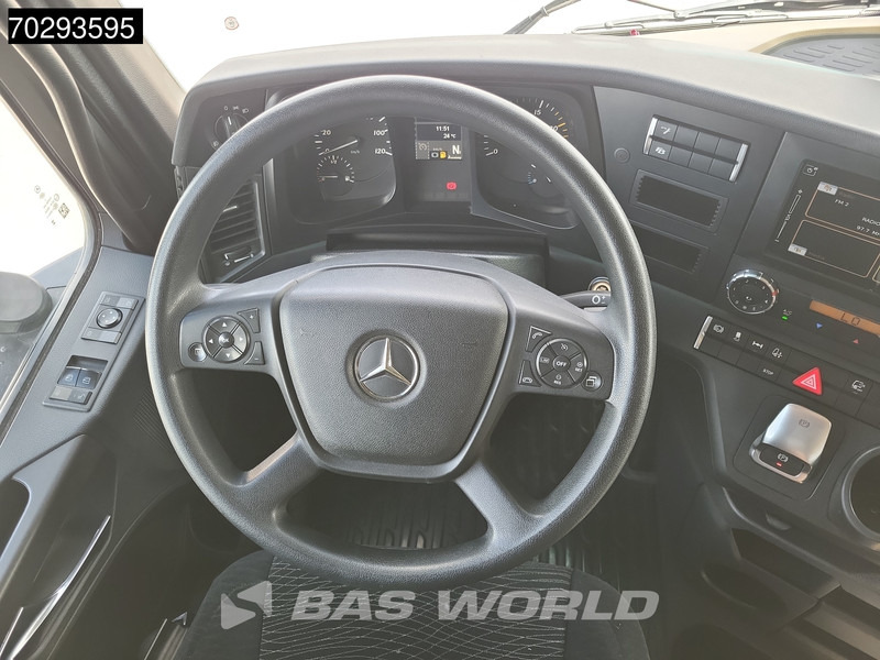 Sattelzugmaschine Mercedes-Benz Actros 1851 4X2 BigSpace 2xTanks Euro 6: das Bild 18
