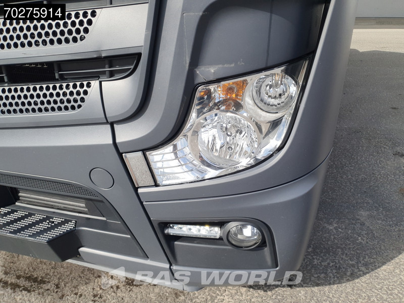 Sattelzugmaschine Mercedes-Benz Actros 1851 4X2: das Bild 16