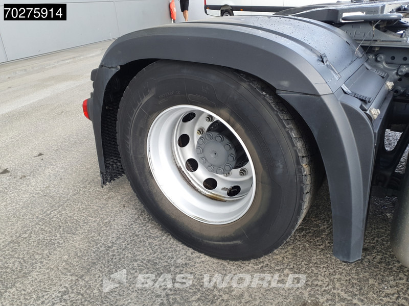 Sattelzugmaschine Mercedes-Benz Actros 1851 4X2: das Bild 14