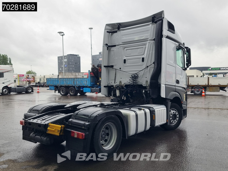 Mercedes-Benz Actros 1851 Actros 4X2 BigSpace 2x Tanks - Sattelzugmaschine: das Bild 5 Mercedes-Benz Actros 1851 Actros 4X2 BigSpace 2x Tanks - Sattelzugmaschine: das Bild 5