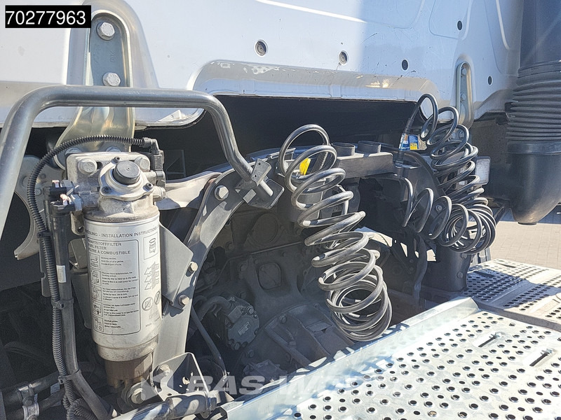 Mercedes-Benz Actros 1851 Actros 4X2 BigSpace 2x Tanks - Sattelzugmaschine: das Bild 3 Mercedes-Benz Actros 1851 Actros 4X2 BigSpace 2x Tanks - Sattelzugmaschine: das Bild 3