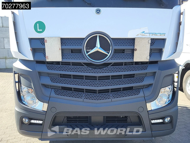 Sattelzugmaschine Mercedes-Benz Actros 1851 Actros 4X2 BigSpace 2x Tanks: das Bild 14 Sattelzugmaschine Mercedes-Benz Actros 1851 Actros 4X2 BigSpace 2x Tanks: das Bild 14