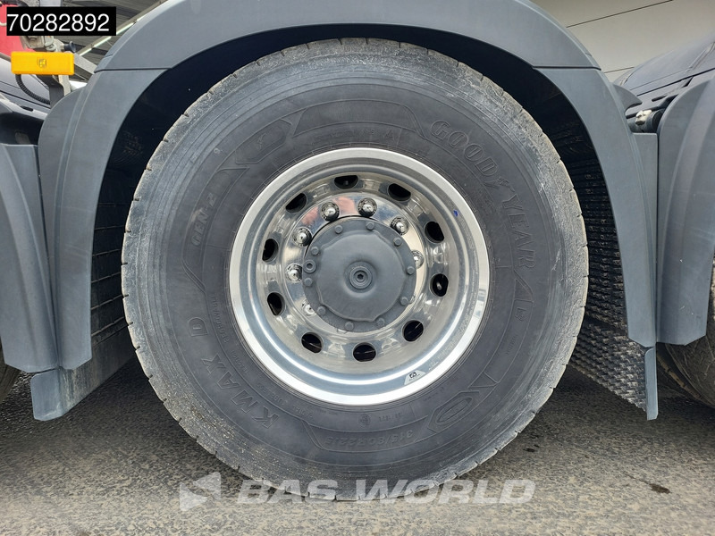 Sattelzugmaschine Mercedes-Benz Actros 4163 8X4 180T GigaSpace Retarder Hydrauliek BigAxle Alcoa´s: das Bild 17