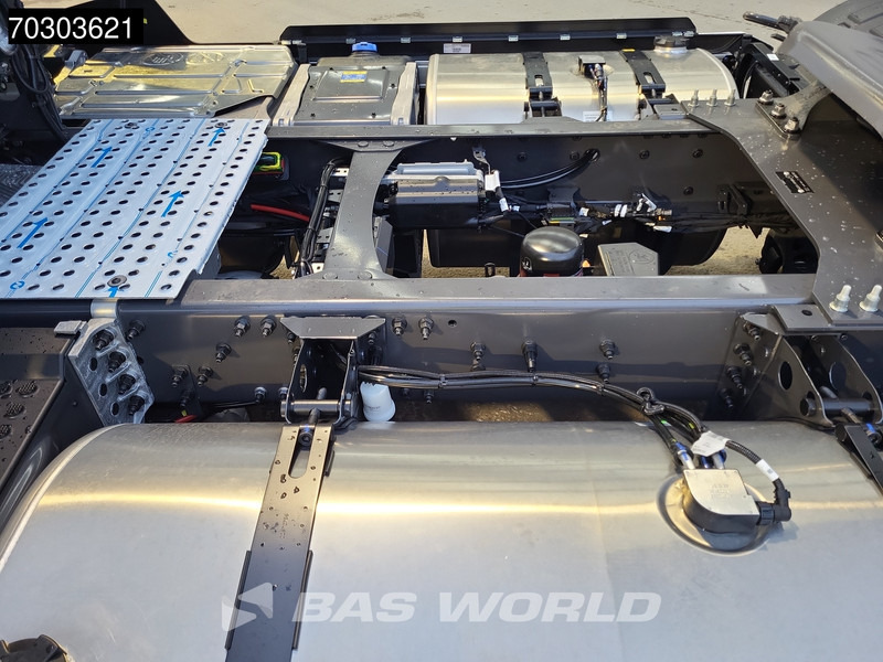 Sattelzugmaschine, Zustand - NEU Renault T 520 4X2 NEW! Retarder 2xTanks ACC Standklima LED: das Bild 15 Sattelzugmaschine, Zustand - NEU Renault T 520 4X2 NEW! Retarder 2xTanks ACC Standklima LED: das Bild 15