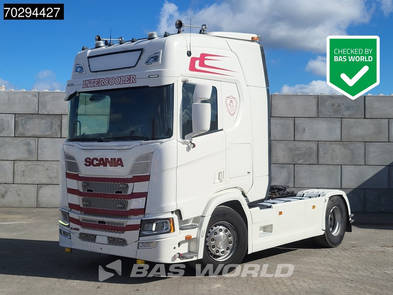 Scania R450 R 4X2 Retarder 2xTanks Leder ACC Hydraulic Euro 6 - Sattelzugmaschine: das Bild 1 Scania R450 R 4X2 Retarder 2xTanks Leder ACC Hydraulic Euro 6 - Sattelzugmaschine: das Bild 1