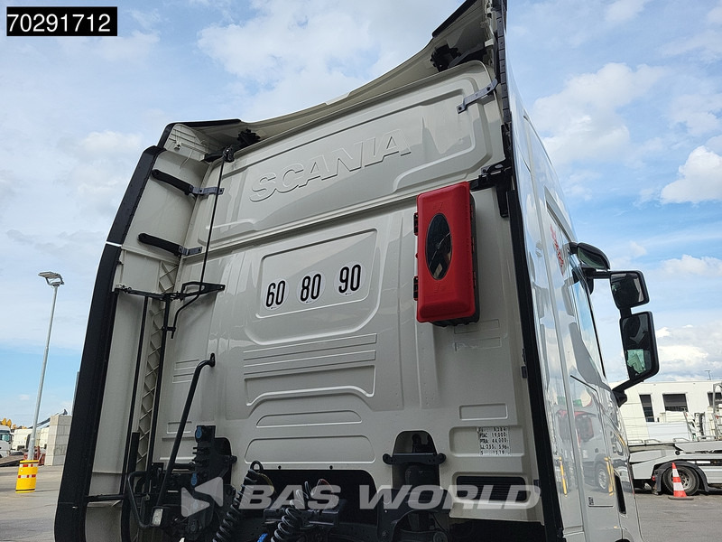 Scania R500 R 4X2 Retarder 2xTanks ACC LED Navi Euro 6 - Sattelzugmaschine: das Bild 5 Scania R500 R 4X2 Retarder 2xTanks ACC LED Navi Euro 6 - Sattelzugmaschine: das Bild 5