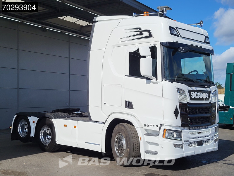 Scania R580 R 6X2 Retarder Full-Air 2xTanks Liftachse Alcoa Leder LED Navi ACC Euro 6 - Sattelzugmaschine: das Bild 3 Scania R580 R 6X2 Retarder Full-Air 2xTanks Liftachse Alcoa Leder LED Navi ACC Euro 6 - Sattelzugmaschine: das Bild 3