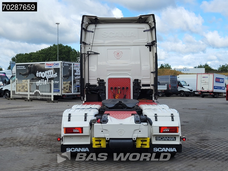 Scania R590 R 6X4 Full-Air Retarder Standklima Leather LED - Sattelzugmaschine: das Bild 3 Scania R590 R 6X4 Full-Air Retarder Standklima Leather LED - Sattelzugmaschine: das Bild 3