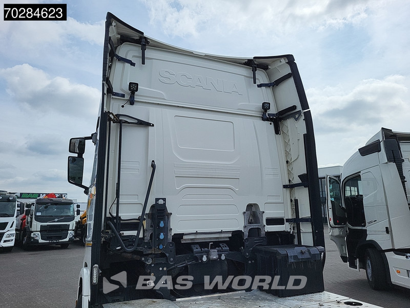 Scania S650 S 6X2 Retarder Liftachse Full-Air Leather Alcoa's - Sattelzugmaschine: das Bild 3 Scania S650 S 6X2 Retarder Liftachse Full-Air Leather Alcoa's - Sattelzugmaschine: das Bild 3