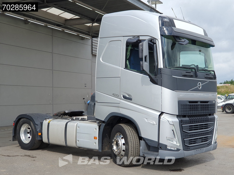 Volvo FH 420 FH 4X2 Globetrotter Alcoa LED ACC Euro 6 - Sattelzugmaschine: das Bild 3 Volvo FH 420 FH 4X2 Globetrotter Alcoa LED ACC Euro 6 - Sattelzugmaschine: das Bild 3