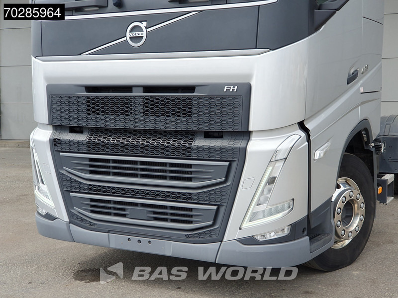 Sattelzugmaschine Volvo FH 420 FH 4X2 Globetrotter Alcoa LED ACC Euro 6: das Bild 8