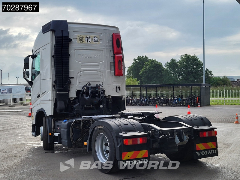 Volvo FH 460 4X2 I-ParkCool ADR Euro 6 - Sattelzugmaschine: das Bild 2 Volvo FH 460 4X2 I-ParkCool ADR Euro 6 - Sattelzugmaschine: das Bild 2