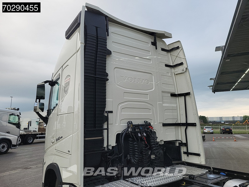 Volvo FH 460 4X2 XL Retarder I-ParkCool 2xTanks - Sattelzugmaschine: das Bild 5 Volvo FH 460 4X2 XL Retarder I-ParkCool 2xTanks - Sattelzugmaschine: das Bild 5
