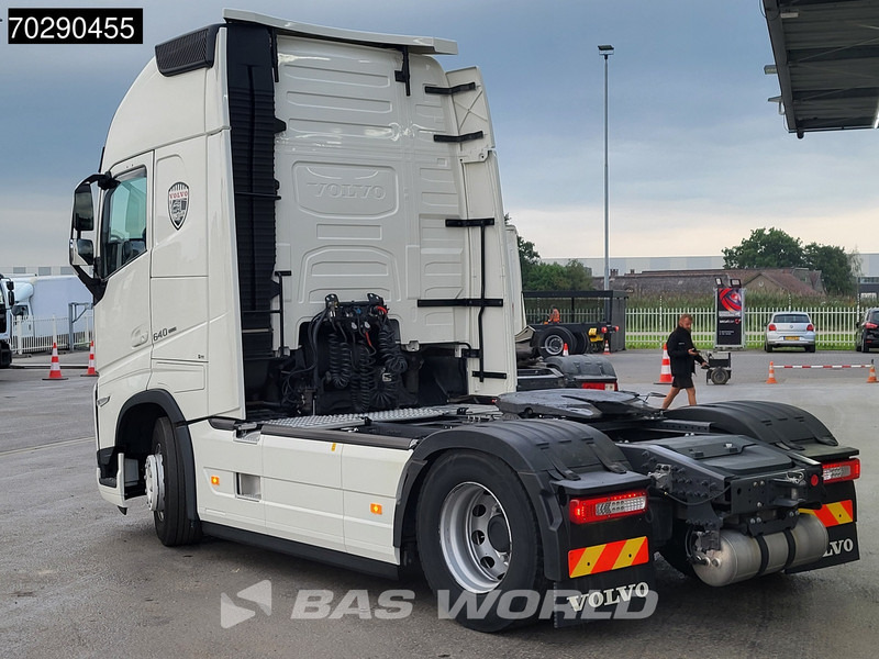 Volvo FH 460 4X2 XL Retarder I-ParkCool 2xTanks - Sattelzugmaschine: das Bild 2 Volvo FH 460 4X2 XL Retarder I-ParkCool 2xTanks - Sattelzugmaschine: das Bild 2