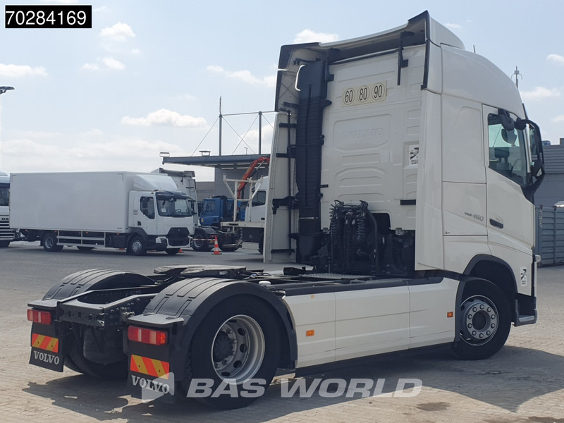 Volvo FH 460 FH 4X2 Globetrotter VEB+ Euro 6 - Sattelzugmaschine: das Bild 5 Volvo FH 460 FH 4X2 Globetrotter VEB+ Euro 6 - Sattelzugmaschine: das Bild 5