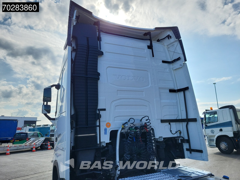 Volvo FH 500 4X2 2x Tanks VEB+ I-Park Cool ACC Navi Euro 6 - Sattelzugmaschine: das Bild 5 Volvo FH 500 4X2 2x Tanks VEB+ I-Park Cool ACC Navi Euro 6 - Sattelzugmaschine: das Bild 5