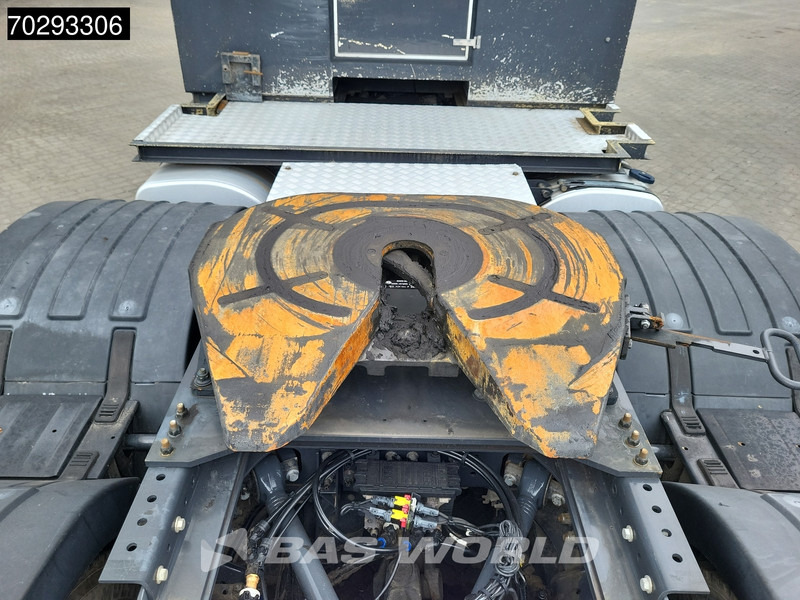 Sattelzugmaschine Volvo FH 540 6X4 Retarder 2xTanks Lift-Axle Big-Axle I-ParkCool Euro 6: das Bild 15
