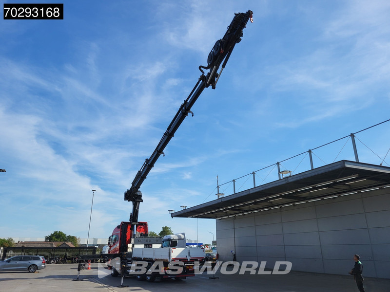 Volvo FH16 650 FH16 8X2 HMF 7020K-RCS Crane + Fly-Jib Lift+Steering-Axle Navi LED ACC Euro 6 - Sattelzugmaschine: das Bild 2 Volvo FH16 650 FH16 8X2 HMF 7020K-RCS Crane + Fly-Jib Lift+Steering-Axle Navi LED ACC Euro 6 - Sattelzugmaschine: das Bild 2
