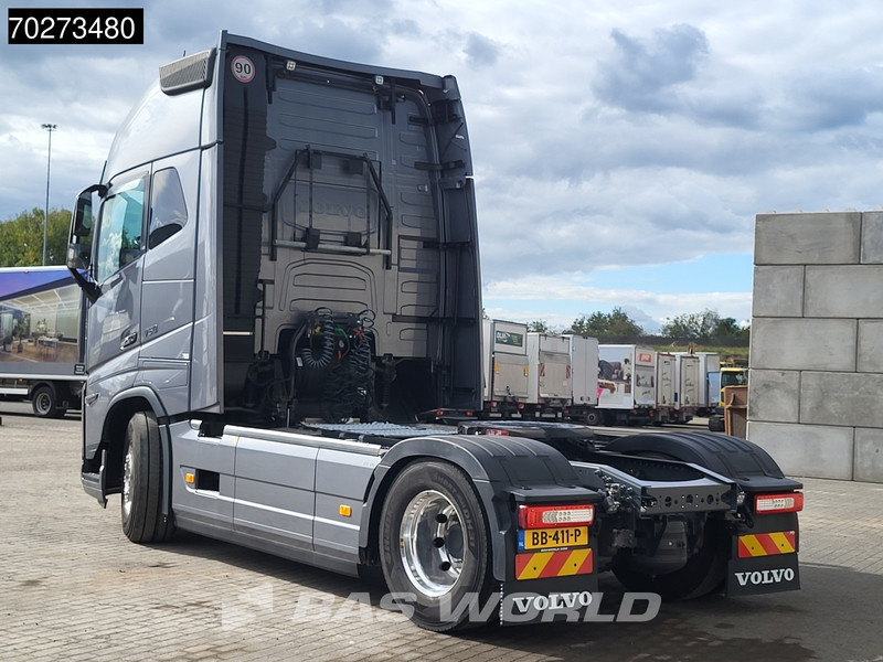 Volvo FH16 750 4X2 NL-Truck APK 08-2026! XL 2x Tanks Standklima ACC Alcoa's LED - Sattelzugmaschine: das Bild 2 Volvo FH16 750 4X2 NL-Truck APK 08-2026! XL 2x Tanks Standklima ACC Alcoa's LED - Sattelzugmaschine: das Bild 2
