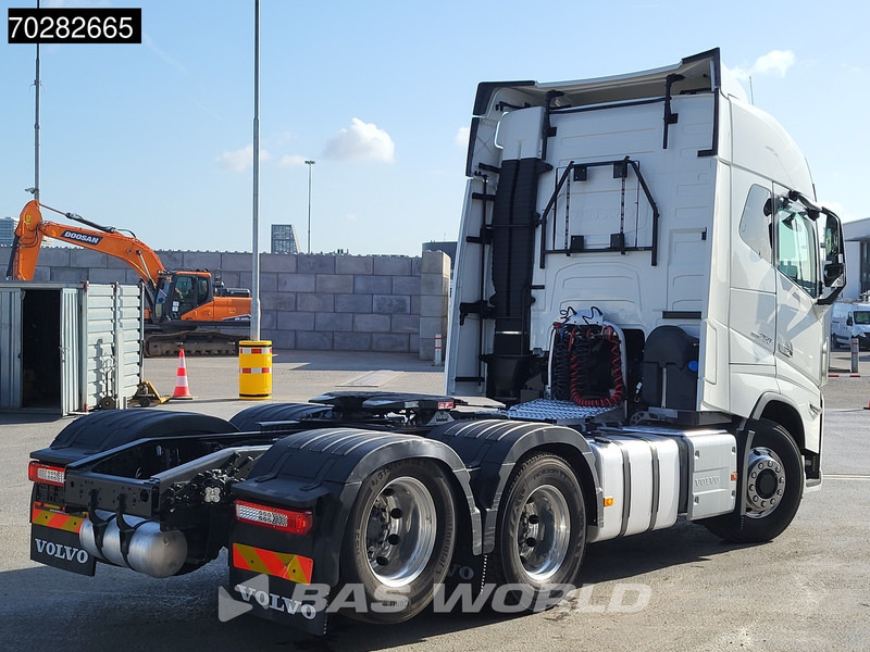 Volvo FH16 750 FH16 6X6 X-Track Liftachse Full-Air VDS VEB+ Alcoa's ACC LED Alcoa's - Sattelzugmaschine: das Bild 5 Volvo FH16 750 FH16 6X6 X-Track Liftachse Full-Air VDS VEB+ Alcoa's ACC LED Alcoa's - Sattelzugmaschine: das Bild 5