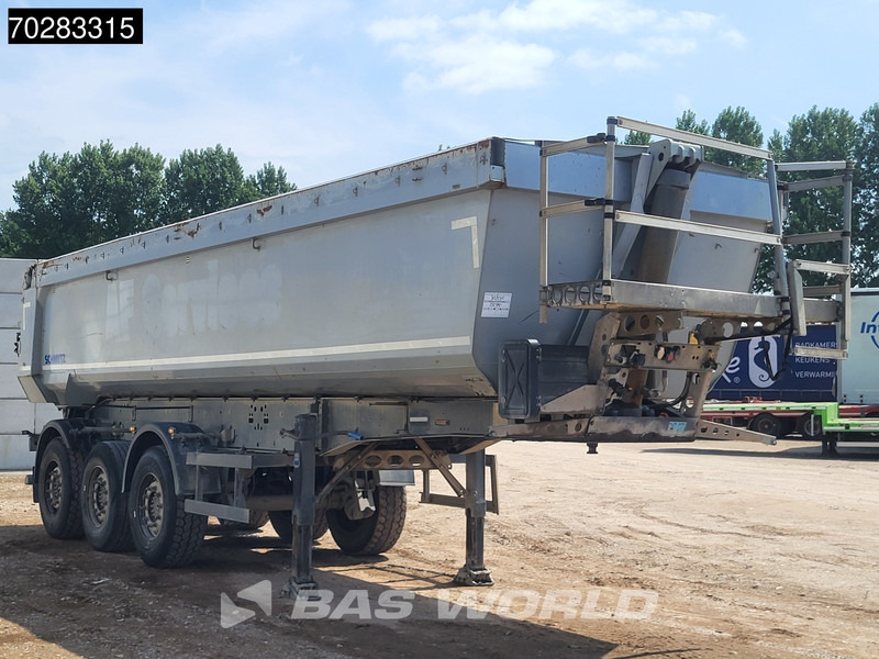 Schmitz Cargobull SGF*S3 Liftachse 27m3 - Kipper Auflieger: das Bild 3 Schmitz Cargobull SGF*S3 Liftachse 27m3 - Kipper Auflieger: das Bild 3