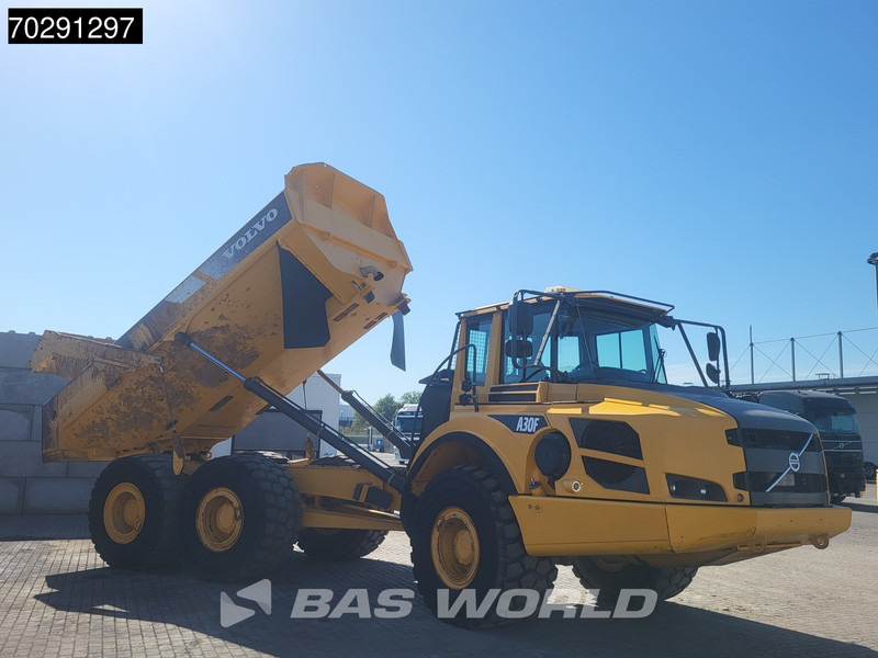 Knickgelenkter Dumper Volvo A30 F: das Bild 9