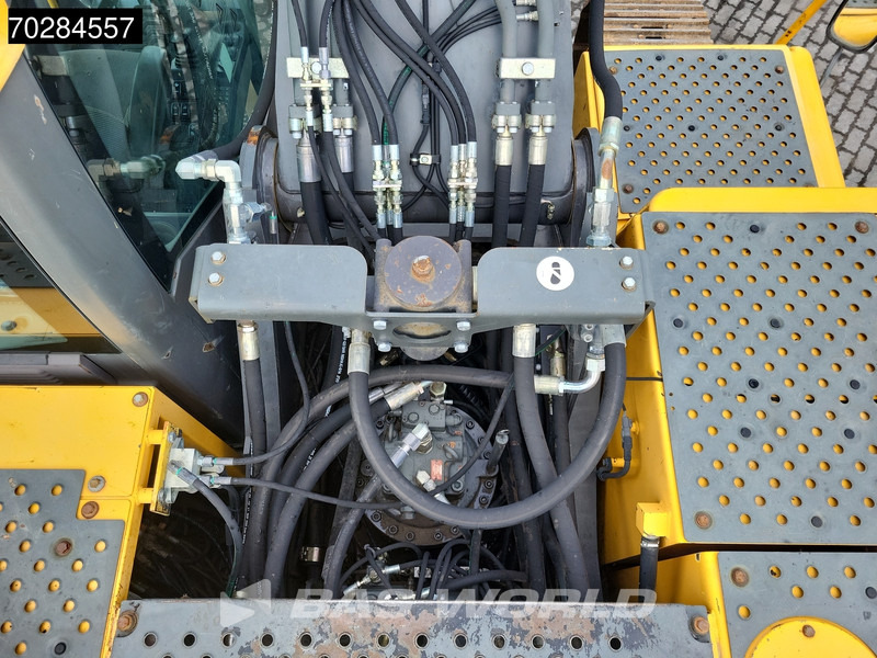 Kettenbagger Volvo EC300 D NL 3 M WIDE - NARROW: das Bild 17