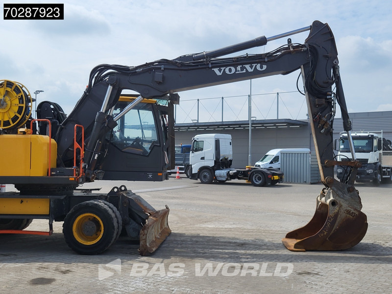Mobilbagger Volvo EW220 E: das Bild 12