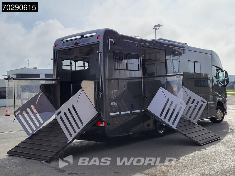 Volvo FH 420 FH 4X2 NL-Truck STX Horse truck + Living 4 Horses Navi ACC Euro 6 - Pferdetransporter: das Bild 5 Volvo FH 420 FH 4X2 NL-Truck STX Horse truck + Living 4 Horses Navi ACC Euro 6 - Pferdetransporter: das Bild 5