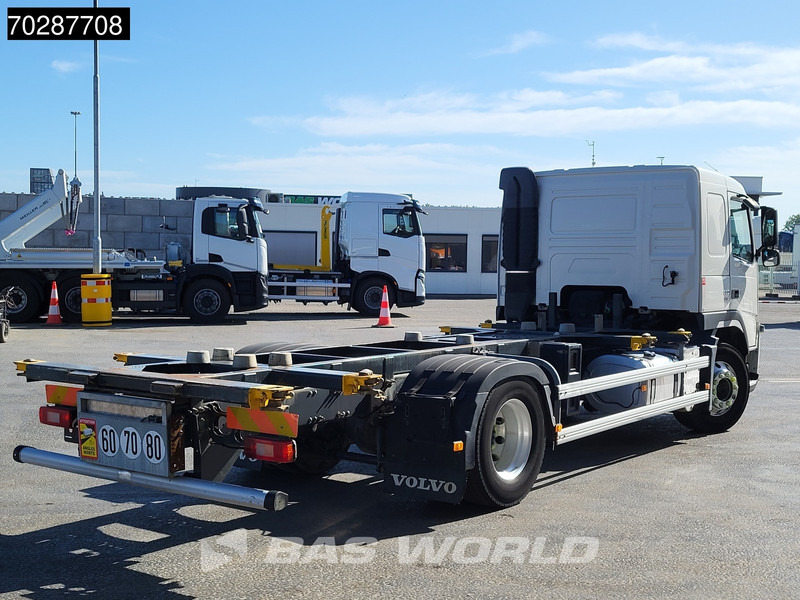 Volvo FM 330 4X2 4,60m Wheelbase BDF Automatic Euro 5 - Containerwagen/ Wechselfahrgestell LKW: das Bild 5 Volvo FM 330 4X2 4,60m Wheelbase BDF Automatic Euro 5 - Containerwagen/ Wechselfahrgestell LKW: das Bild 5