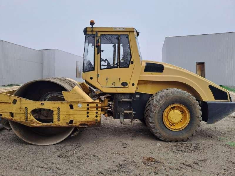 Bomag BW219DH4 - Kombiwalze: das Bild 4 Bomag BW219DH4 - Kombiwalze: das Bild 4
