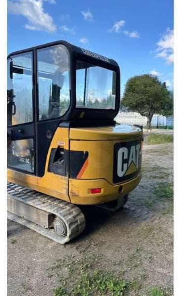 Caterpillar 302.5C - Minibagger: das Bild 2 Caterpillar 302.5C - Minibagger: das Bild 2