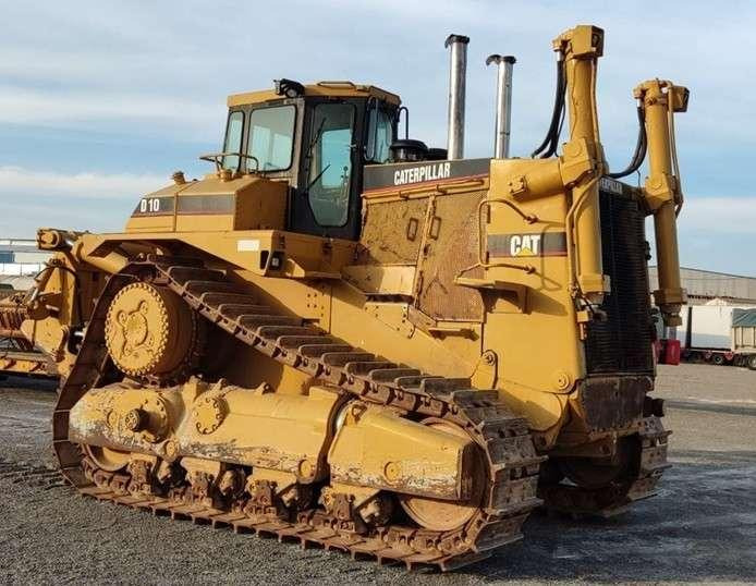 Caterpillar D10 DEPOT BARCELONE - Bulldozer: das Bild 1 Caterpillar D10 DEPOT BARCELONE - Bulldozer: das Bild 1