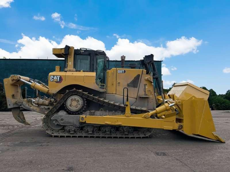 Caterpillar D8T - Bulldozer: das Bild 2 Caterpillar D8T - Bulldozer: das Bild 2